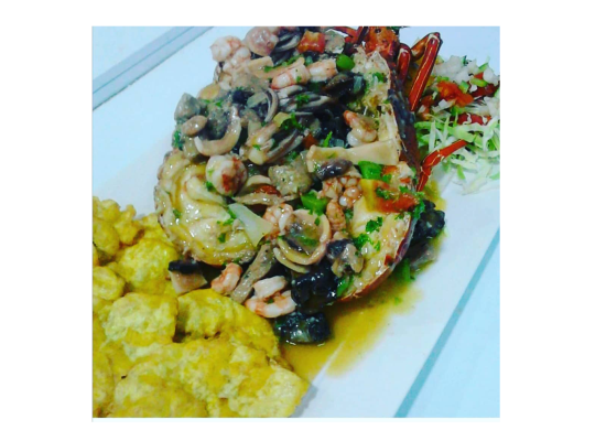 RESTAURANTE Y MARISCOS BAHIA SUR